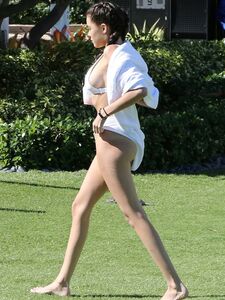 Madison Beer Sexy Camel Toe Bikini Set LATEST Leaked