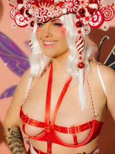 Meg Turney Tongue Licking Christmas Onlyfans Set Leaked