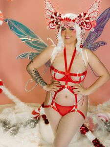 Meg Turney Tongue Licking Christmas Onlyfans Set Leaked