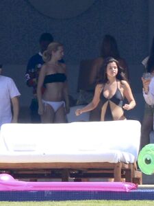 Selena Gomez Sexy One-Piece Swimsuit Paparazzi Set Leaked
