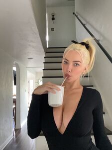 lindseypelas exclusive onlyfans leaked nudes