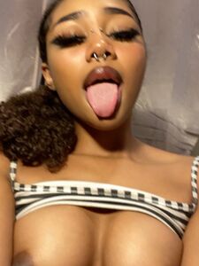 Uwukittywaifu exclusive onlyfans leaked nudes