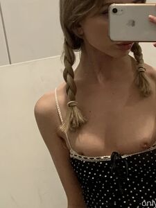 Little daisy new hot onlyfans leaked nudes
