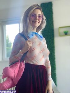 Eva Elfie new hot onlyfans leaked nudes