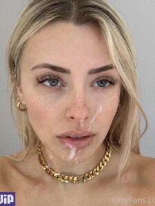 corinna kopf onlyfans leak photos