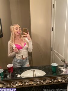 kendra sunderland onlyfans leaks nude photos