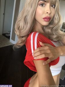 stepmother onlyfans leaks nude photos