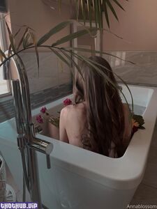 annablossom onlyfans leaks nude photos