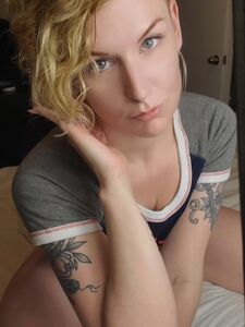 Strwberriebbxxx onlyfans leaks nude photos