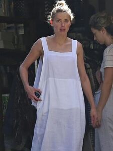 Amber Heard Nude Leaks Photos