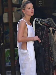 Amber Heard Nude Leaks Photos