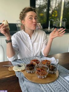 Amber Heard Nude Leaks Photos