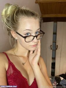 (Onlyfans – littlepolishangel) Lena Polanski (569 pictures)