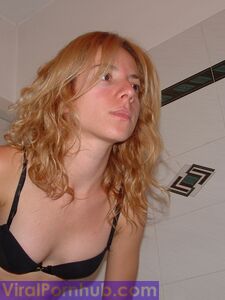 Hot Amatuer Stella Nudes