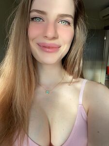 Reislin Latest Onlyfans Premium Leaks