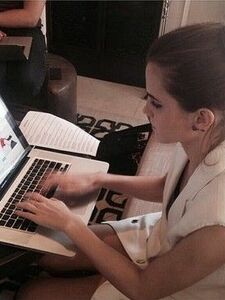 Super Hot Emma Watson Nudes Leaked on the Internet