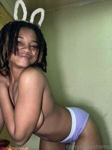 Cloudyxkinks Aka Ciarastormzxo Ebony Nude Pussy And Boobs Latest Onlyfans Leaks Photos