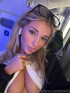 Breckie Hill onlyfans collection