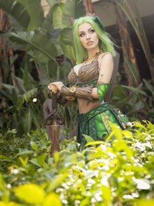 Rolyatistaylor cosplay albums