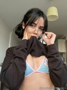 Justroomates Onlyfans nude pic Collection