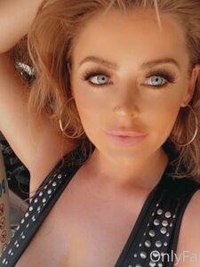 Sophie Dee Onlyfans Latest Nude Photo Leaks